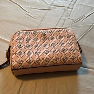 Tory Burch Pouch